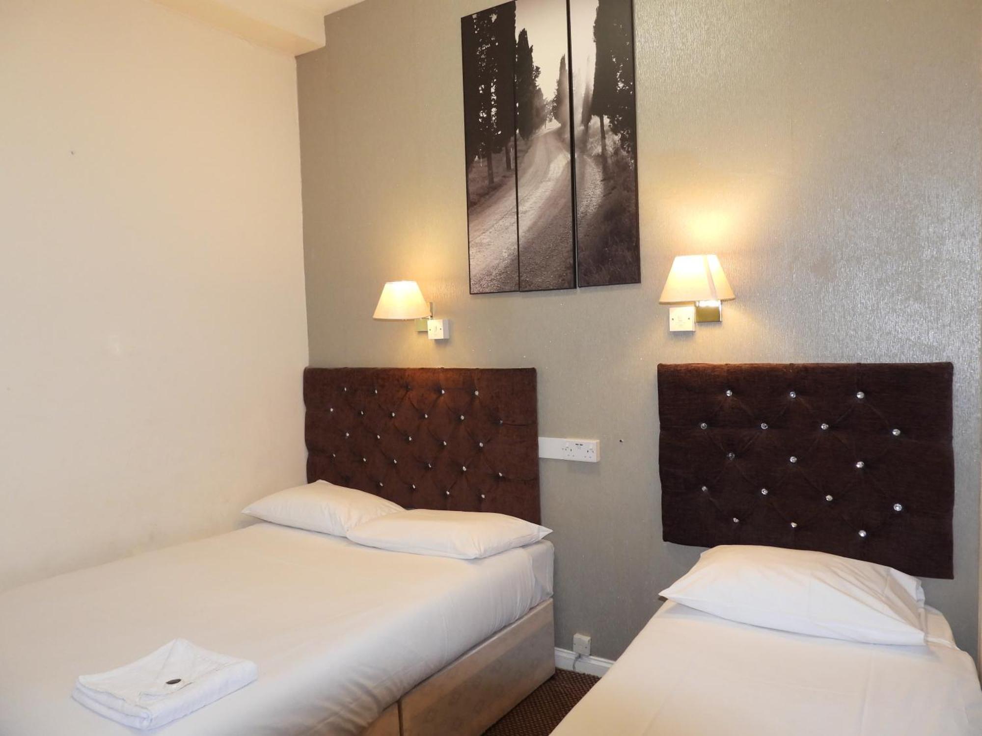 Hyde Park Court Hotel London Ngoại thất bức ảnh