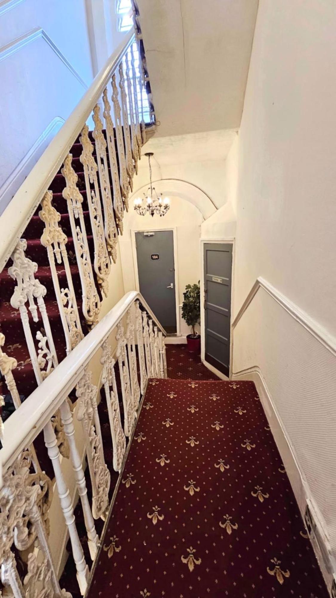 Hyde Park Court Hotel London Ngoại thất bức ảnh