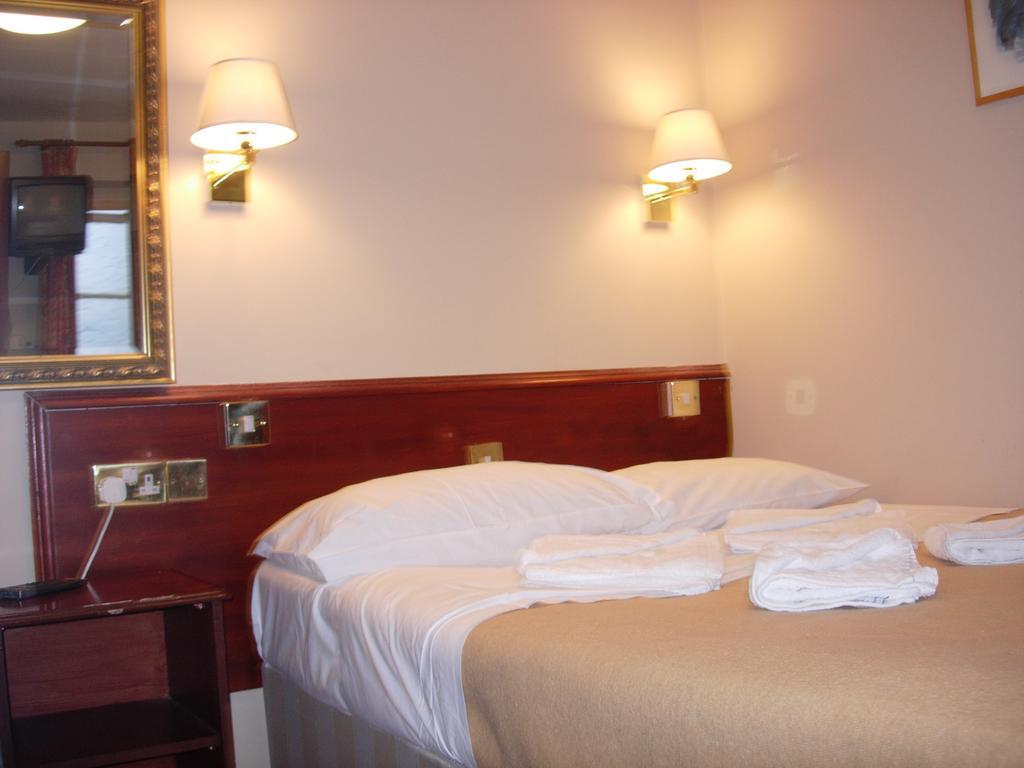 Hyde Park Court Hotel London Ngoại thất bức ảnh